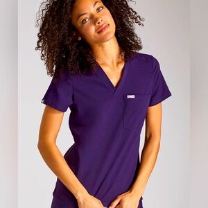 Scrubs - women's